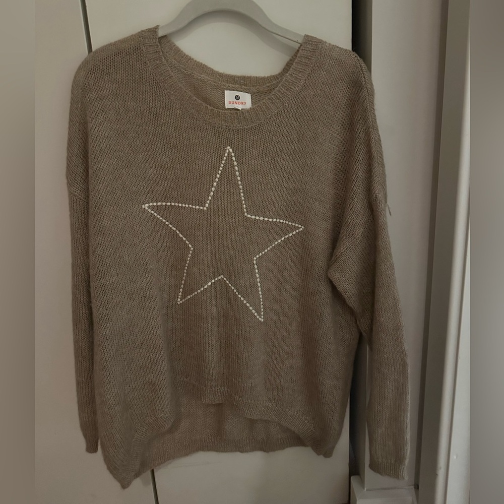 Sundry Taupe Knit with Star Accent